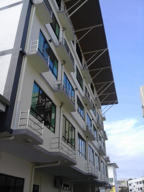 101 Hotel ميري المظهر الخارجي الصورة