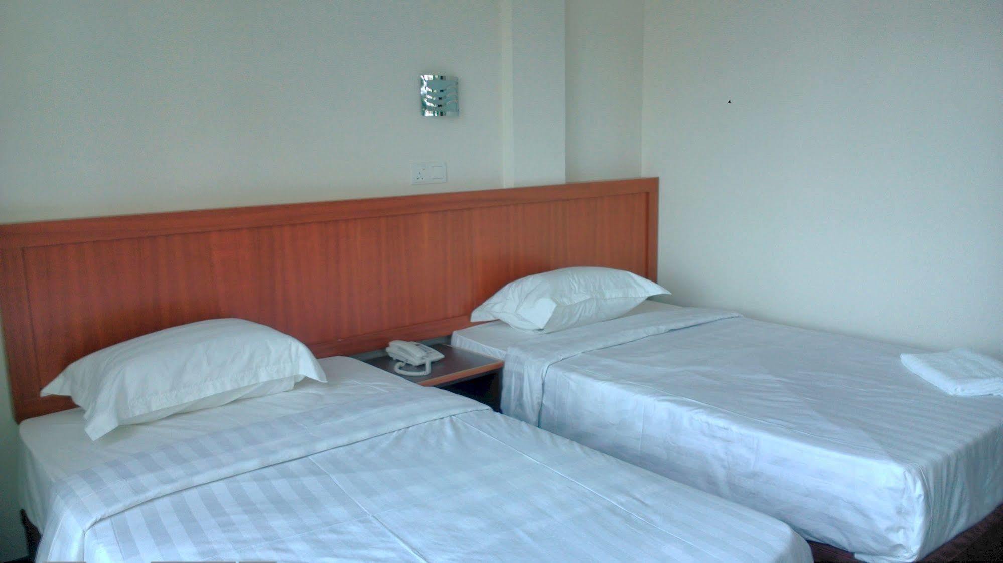 101 Hotel ميري المظهر الخارجي الصورة